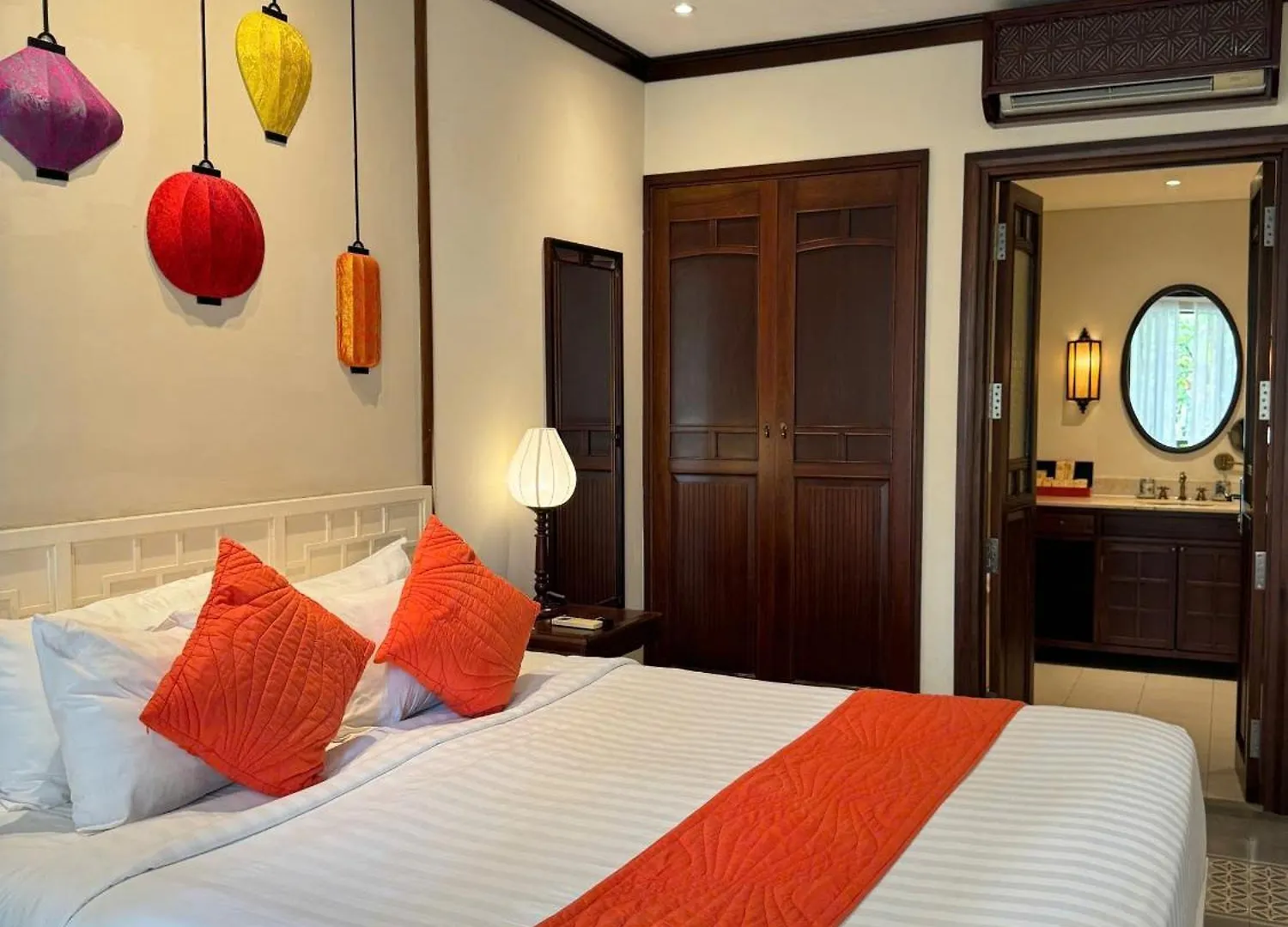 Cozy Original Hoi An Hotel 5*,  فيتنام